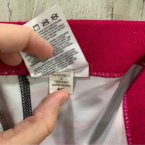 Nike Pro Haze Pink Camo Compression Capri Pants - Picture 4 of 5